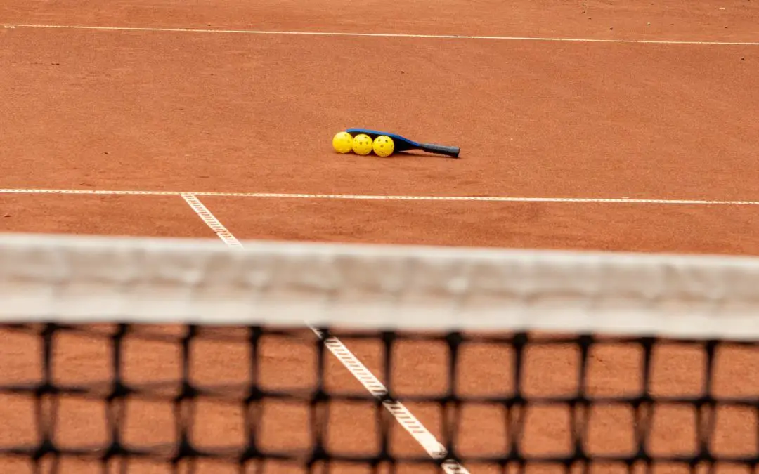 Mastering the Game: The Strategic Guide to Pickleball Scoring and Serving Rules